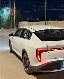 كيا K4
